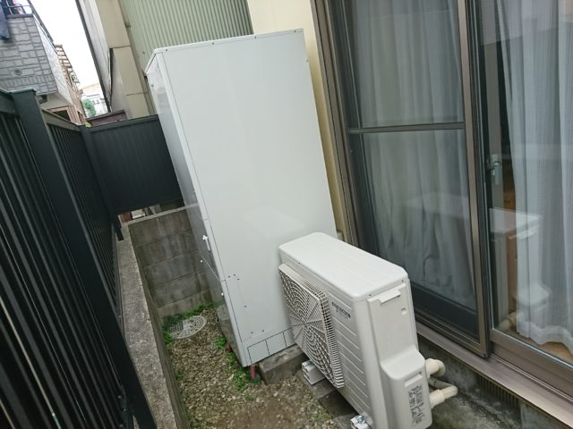 愛知県名古屋市西区エコキュート電気温水器取付工事（コロナCHP-46AY3）