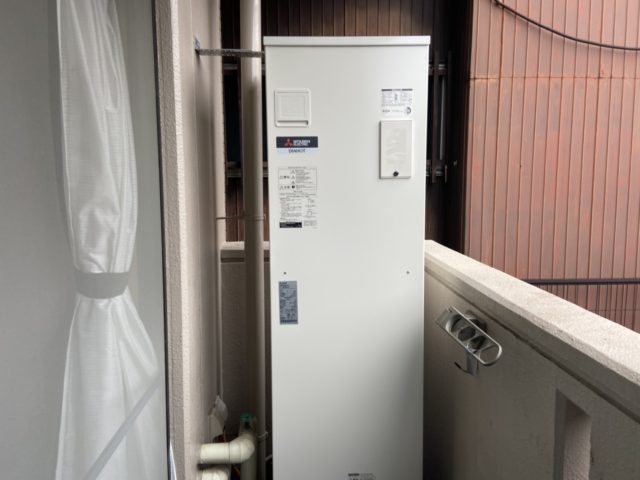 愛知県瀬戸市電気温水器取替工事（三菱SRG-201G-B）