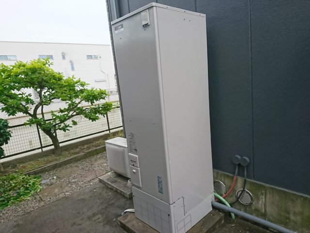 愛知県海部郡大治町戸建住宅電気温水器取替工事（三菱SRT-J46CD5）